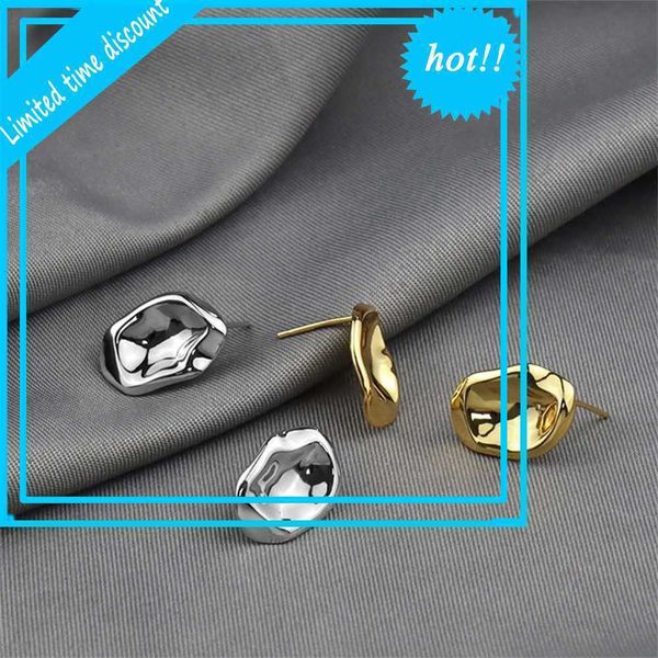 autumn and winter new handmade hammer face gold earrings student fashion net red trend girls versatile jewelry, Golden
autumn and winter new handmade hammer face gold earrings student fashion net red trend girls versatile jewelry, Golden