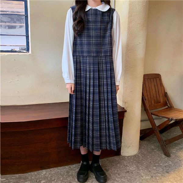 2020 autumn and winter college wind show thin medium length versatile plaid pleated sleeveless dress women's suspender skirt, Black;gray
2020 autumn and winter college wind show thin medium length versatile plaid pleated sleeveless dress women's suspender skirt, Black;gray