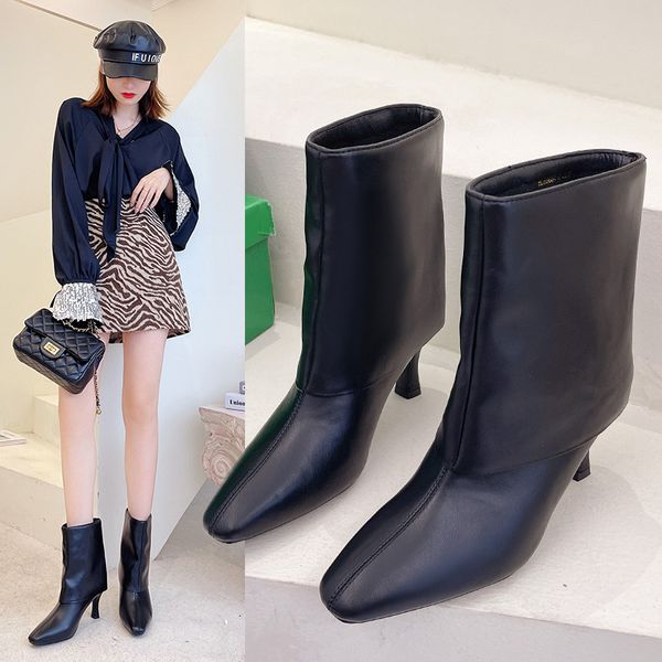ins trendy women's short autumn 2021 pointed thin heel temperament set foot simple high-heeled boots, Black
ins trendy women's short autumn 2021 pointed thin heel temperament set foot simple high-heeled boots, Black