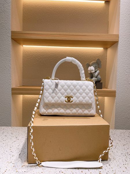 fashion designer bags women handbag crossbody messenger shoulder chain bag good quality leather purses ladies high capacity v-shape rhombic
fashion designer bags women handbag crossbody messenger shoulder chain bag good quality leather purses ladies high capacity v-shape rhombic