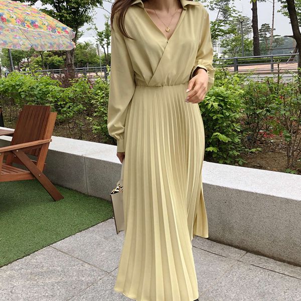 2021korean ins french gentle wind sweet temperament age reducing thin medium length high waist pleated design dress, Black;gray
2021korean ins french gentle wind sweet temperament age reducing thin medium length high waist pleated design dress, Black;gray