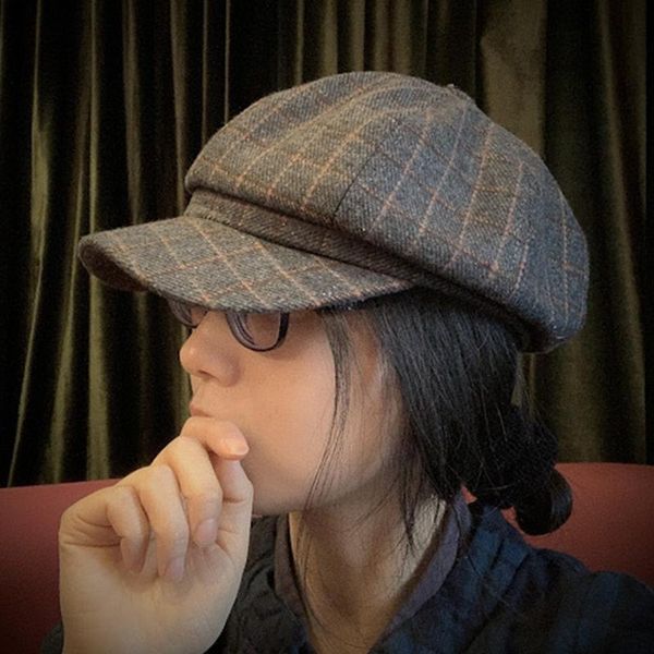 johnature winter new plaid berets women 2021 casual hats fashion all match 2 colors vintage female painter hats, Blue;gray
johnature winter new plaid berets women 2021 casual hats fashion all match 2 colors vintage female painter hats, Blue;gray