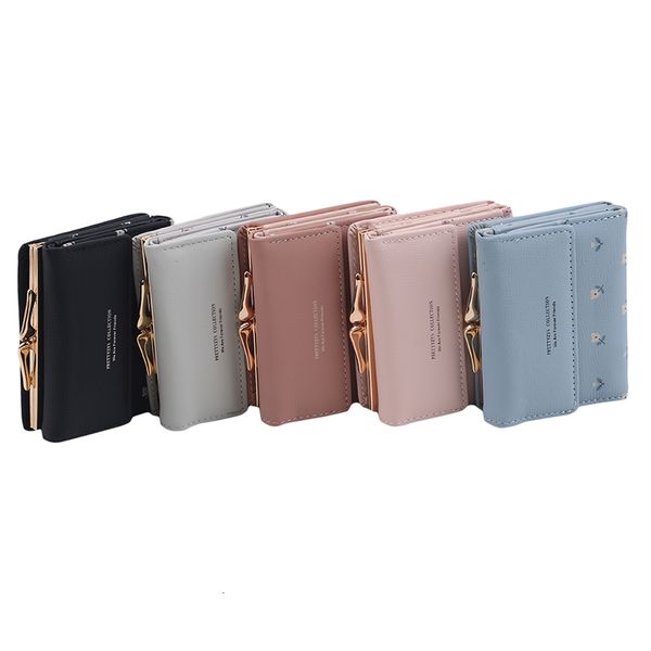 salesalenew on on short gesp 2021 brand designer hasp triple fresh simple small flowers mini lady pu leather coin wallet, Red;black
salesalenew on on short gesp 2021 brand designer hasp triple fresh simple small flowers mini lady pu leather coin wallet, Red;black