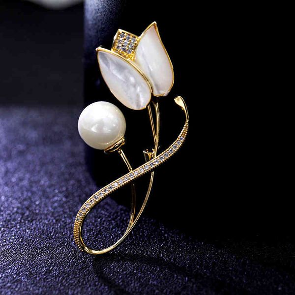brooch natural mother shell tulip female korean fashion luxury pin suit coat versatile high-end accessories, Gray
brooch natural mother shell tulip female korean fashion luxury pin suit coat versatile high-end accessories, Gray