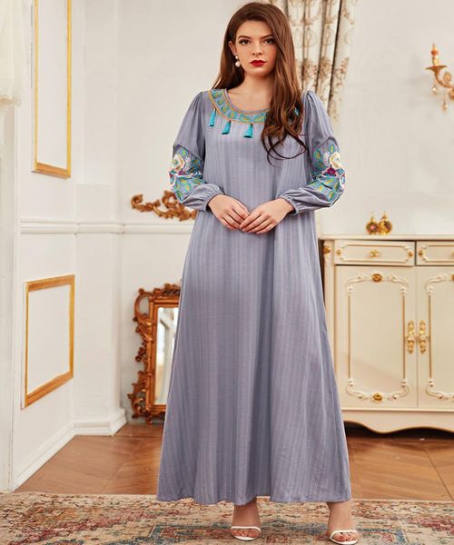 casual dresses aligaia fashion embroidery tassel design temperament for women 2021 dubai abaya turkey muslim long dress islam abayas, Black;gray
casual dresses aligaia fashion embroidery tassel design temperament for women 2021 dubai abaya turkey muslim long dress islam abayas, Black;gray