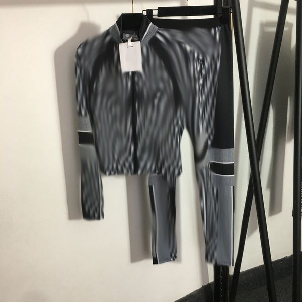 26 2022 spring summer branmd same style two pieces sets blue crew neck long sleeve cardigan zipper long pants mei, White
26 2022 spring summer branmd same style two pieces sets blue crew neck long sleeve cardigan zipper long pants mei, White