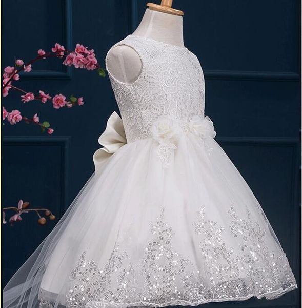 girl's dresses toddler girl white baptism christmas gown baby bead princess 1 year birthday gift kid long traling party wear big bow, Red;yellow
girl's dresses toddler girl white baptism christmas gown baby bead princess 1 year birthday gift kid long traling party wear big bow, Red;yellow