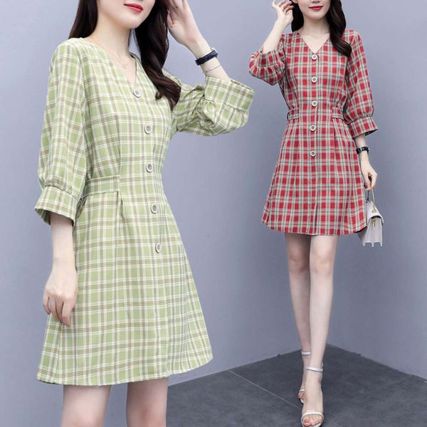 product 2021 summer new size mm fat add big show thin plaid foreign style dress, Black;gray
product 2021 summer new size mm fat add big show thin plaid foreign style dress, Black;gray