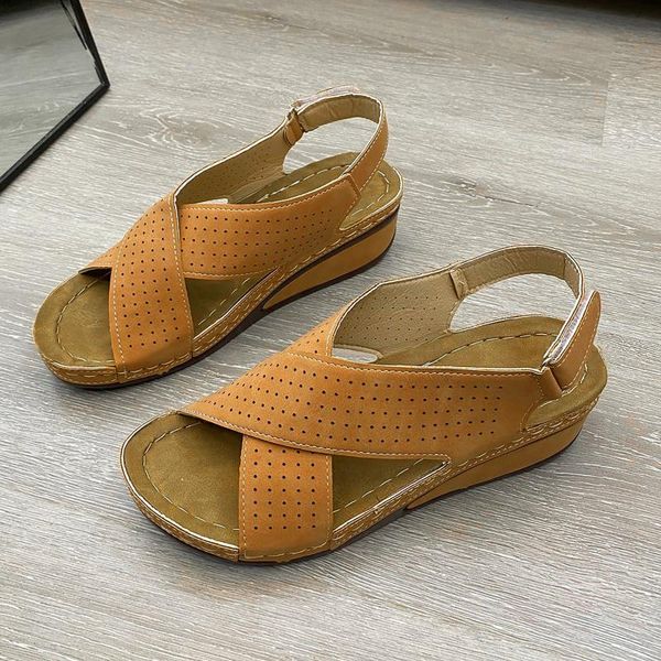 sandals 2021 women's sandal wedges shoes summer women hollow out vintage ladies solid casual sandalias mujer, Black
sandals 2021 women's sandal wedges shoes summer women hollow out vintage ladies solid casual sandalias mujer, Black
