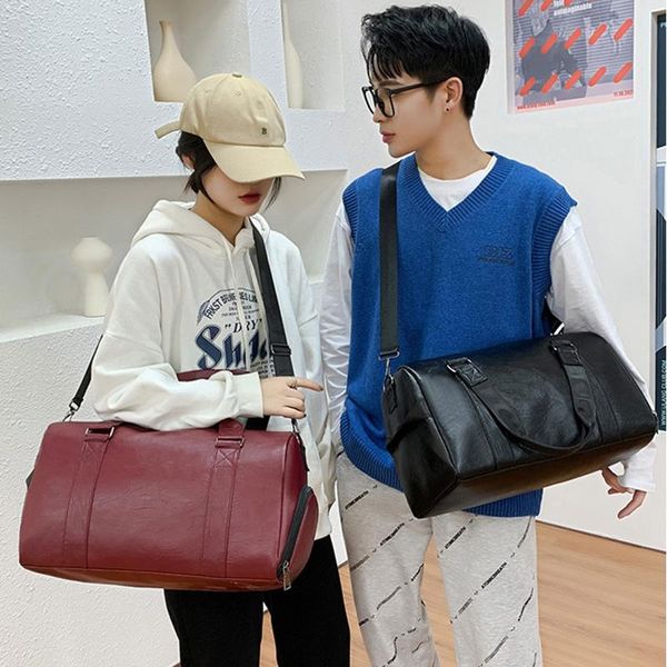 duffel bags luxury portable pu leather women men solid travel tote bag multifunctional big suitcase messenger shoulder
duffel bags luxury portable pu leather women men solid travel tote bag multifunctional big suitcase messenger shoulder