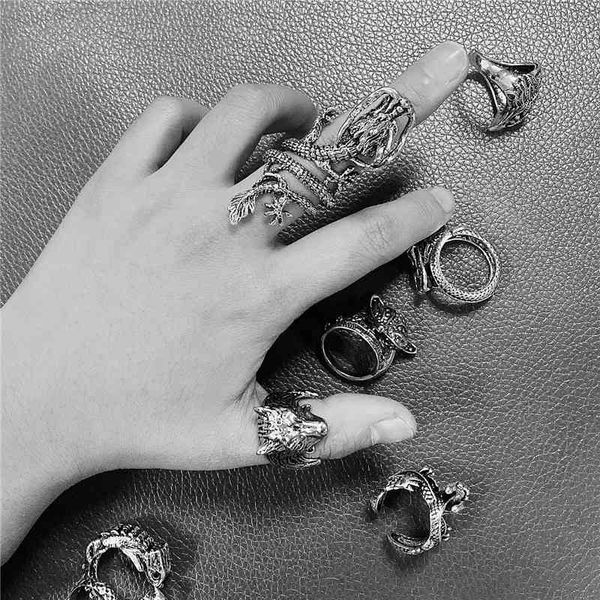 designer rings vintage animals dragon claw snake ring men women punk hip hop opening adjustable personality gothic jewelry gift, Golden;silver
designer rings vintage animals dragon claw snake ring men women punk hip hop opening adjustable personality gothic jewelry gift, Golden;silver