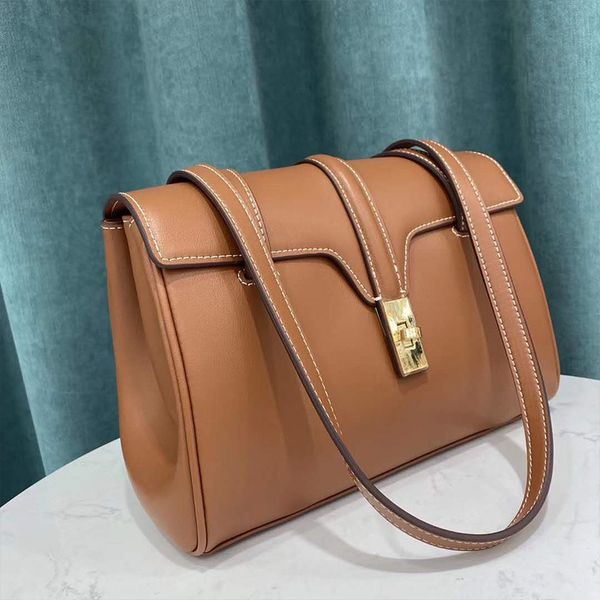 design hand 2021 new fashion women's soft16 big asigo same shoulder tote portable armpit bag ttue
design hand 2021 new fashion women's soft16 big asigo same shoulder tote portable armpit bag ttue