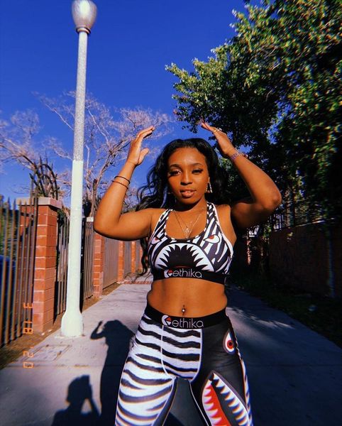 ethika special summer sleeveless short womens tracksuits pant striped shorts 2pcs set gym fiteness beach clothing ladies women sets, Gray
ethika special summer sleeveless short womens tracksuits pant striped shorts 2pcs set gym fiteness beach clothing ladies women sets, Gray