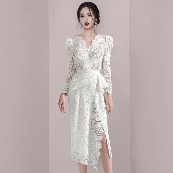 ladies white lace dress autumn runway women hollow out crochet v-neck split elegant party long dress vestidos, Black;gray
ladies white lace dress autumn runway women hollow out crochet v-neck split elegant party long dress vestidos, Black;gray