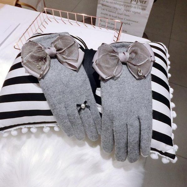 fingerless gloves 2021 fashion touch screen women five finger gray pink black wool mittens elegant lady winter cashmere agl276, Blue;gray
fingerless gloves 2021 fashion touch screen women five finger gray pink black wool mittens elegant lady winter cashmere agl276, Blue;gray