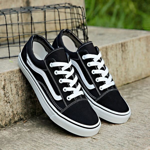shoes 2020 classic couples women's casual canvas lightweight lace up sneakers women male sapato
shoes 2020 classic couples women's casual canvas lightweight lace up sneakers women male sapato