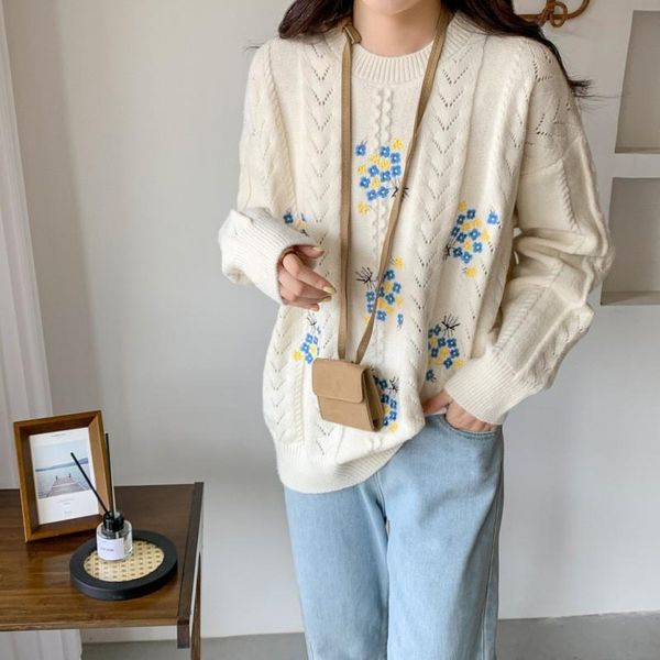 women's sweaters gentle retro embroidery flowers loose knit sweater women autumn winter clothing art round neck chic pullover top, White;black
women's sweaters gentle retro embroidery flowers loose knit sweater women autumn winter clothing art round neck chic pullover top, White;black
