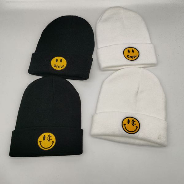 hat yellow label smiling face drew cold men's and women's knitted spring autumn warm wool couple student, Blue;gray
hat yellow label smiling face drew cold men's and women's knitted spring autumn warm wool couple student, Blue;gray