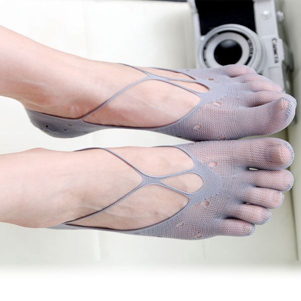 summer shallow mouth boat short five finger women's invisible ultra thin lace low stockings crystal taobao c0224, Black;white
summer shallow mouth boat short five finger women's invisible ultra thin lace low stockings crystal taobao c0224, Black;white