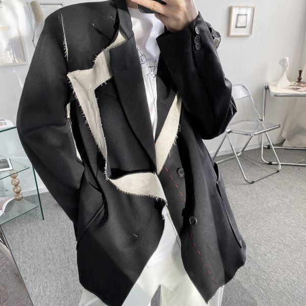 autumn new men's clothing deconstruction niche design men's suit coat with rough edge color block patchwork blazers, White;black
autumn new men's clothing deconstruction niche design men's suit coat with rough edge color block patchwork blazers, White;black