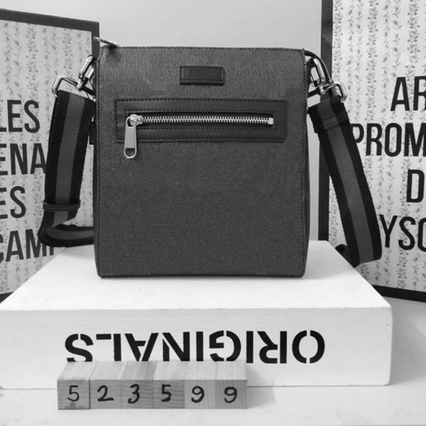 classic size 21*23.5*4.5cm fashion women shoulder bags mens cute real leather s s messenger bag men crossbody bag handbags purses
classic size 21*23.5*4.5cm fashion women shoulder bags mens cute real leather s s messenger bag men crossbody bag handbags purses