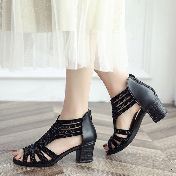 dress shoes 2021 style women summer hollow out faux leather rhinestones thick heel zipper sandals 35-40 cover shallow, Black
dress shoes 2021 style women summer hollow out faux leather rhinestones thick heel zipper sandals 35-40 cover shallow, Black
