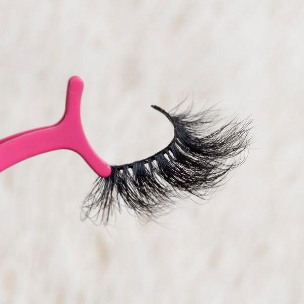 false eyelashes wholesale customization faux mink with packaging your own logo eyelash box
false eyelashes wholesale customization faux mink with packaging your own logo eyelash box