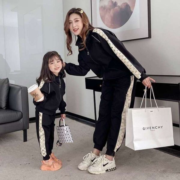 parent child mother women's sports two piece new hooded sweater wide children's suit in spring 2021, Blue
parent child mother women's sports two piece new hooded sweater wide children's suit in spring 2021, Blue