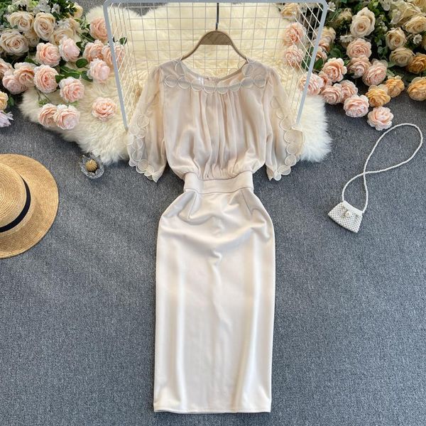 casual dresses 2021 spring commuter vestidos women's three-dimensional flower round neck short-sleeved waist slimming midi dress c780, Black;gray
casual dresses 2021 spring commuter vestidos women's three-dimensional flower round neck short-sleeved waist slimming midi dress c780, Black;gray