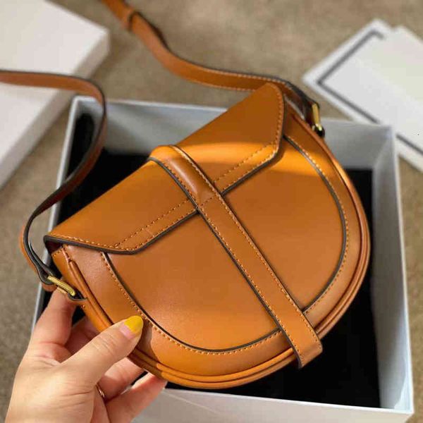 evening bags designer shoulder tote cross body mini saddle bag handbags luxury purse women's high-quality classic retro genuine le
evening bags designer shoulder tote cross body mini saddle bag handbags luxury purse women's high-quality classic retro genuine le
