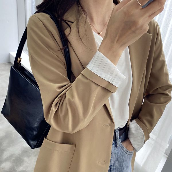 new autumn 2021 turn down collar blazer khaki color korean style ladies coat casaco feminino for women bqok, White;black
new autumn 2021 turn down collar blazer khaki color korean style ladies coat casaco feminino for women bqok, White;black