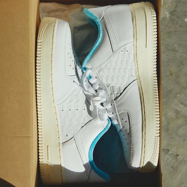 fashion kith x dunk dunks 1 low mens skate shoes hawaii white blue lagoon aloe verde men women trainers sports sneakers dc9555-100 with box
fashion kith x dunk dunks 1 low mens skate shoes hawaii white blue lagoon aloe verde men women trainers sports sneakers dc9555-100 with box