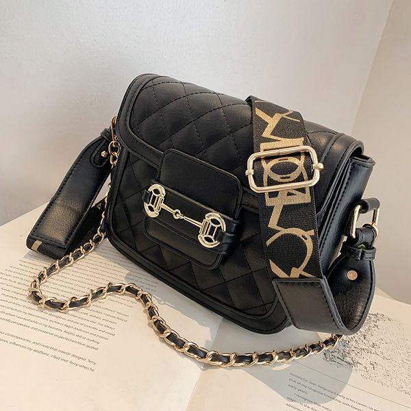 niche design diamond square underarm dual-use bag 2021 new fashion chain width: 22cm c0225
niche design diamond square underarm dual-use bag 2021 new fashion chain width: 22cm c0225