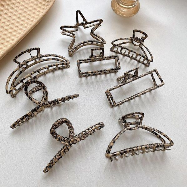 hair clips & barrettes 2021 design metal leopard print accessories for women hairclips hairpins girl ornaments crab, Golden;silver
hair clips & barrettes 2021 design metal leopard print accessories for women hairclips hairpins girl ornaments crab, Golden;silver