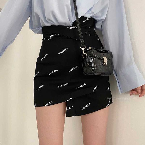 vintage slim high waist black letter print irregular skirts women mini all-match fashion streetwear mujer faldas chic 210610
vintage slim high waist black letter print irregular skirts women mini all-match fashion streetwear mujer faldas chic 210610
