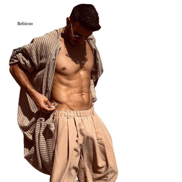 men's casual shirts long cardigan vintage striped printed sleeve loose men fashion baggy streetwear 2021 spring autumn, White;black
men's casual shirts long cardigan vintage striped printed sleeve loose men fashion baggy streetwear 2021 spring autumn, White;black