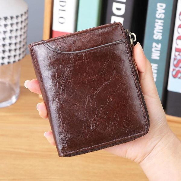 design short zipper men wallet genuine leather with coin pocket 2021 vintage mens wallet real cow leather genuine, Red;black
design short zipper men wallet genuine leather with coin pocket 2021 vintage mens wallet real cow leather genuine, Red;black