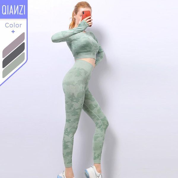 yoga outfit qianzi seamless sportswear suit high elasticity knitted hollow out quick dry long sleeve fitness two-piece set
yoga outfit qianzi seamless sportswear suit high elasticity knitted hollow out quick dry long sleeve fitness two-piece set