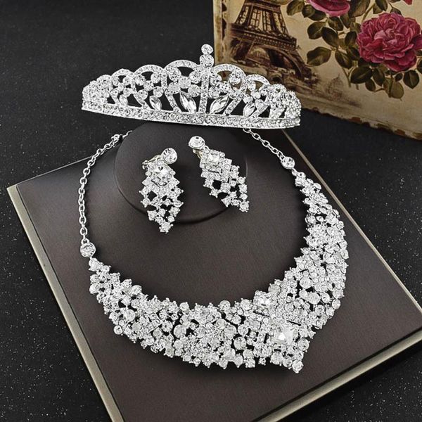 earrings & necklace bridal shiny headwear crown jewelry set wedding accessories engagement tasteful costume claasic sjt005, Silver
earrings & necklace bridal shiny headwear crown jewelry set wedding accessories engagement tasteful costume claasic sjt005, Silver