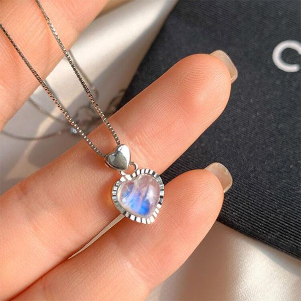 pendant necklaces 2021 silver color love heart necklace for women simple design crystal elegant shiny fashion jewelry party gifts
pendant necklaces 2021 silver color love heart necklace for women simple design crystal elegant shiny fashion jewelry party gifts