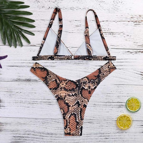 3Pieces/Lot V Neck Women Solid Color Snake Skin Bikini High Cut Two Pieces Swimwear Soft Comfortable Breathable Swimsuit, Red
3Pieces/Lot V Neck Women Solid Color Snake Skin Bikini High Cut Two Pieces Swimwear Soft Comfortable Breathable Swimsuit, Red