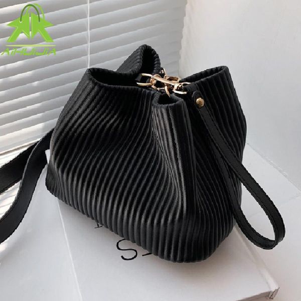 evening bags brand design pu leather shoulder bag pleated stripe bucket ladies messenger for women fashion casual handbags
evening bags brand design pu leather shoulder bag pleated stripe bucket ladies messenger for women fashion casual handbags