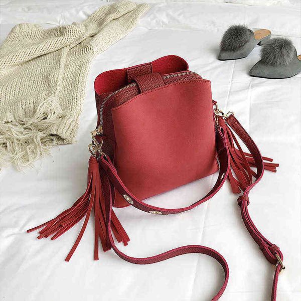 hbp non- versatile bucket korean bag frosted tassel one shoulder messenger sport.0018
hbp non- versatile bucket korean bag frosted tassel one shoulder messenger sport.0018