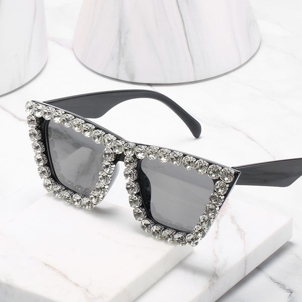 design glasses iced out sunglasses men vintage shades for women rhinestones street eyewear decoration gafas de sol mujer qw09, White;black
design glasses iced out sunglasses men vintage shades for women rhinestones street eyewear decoration gafas de sol mujer qw09, White;black