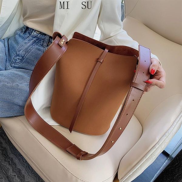 cross body korean style soft leather ladies bucket shoulder bag luxury solid color handbags 2021 girls crossbody bags
cross body korean style soft leather ladies bucket shoulder bag luxury solid color handbags 2021 girls crossbody bags