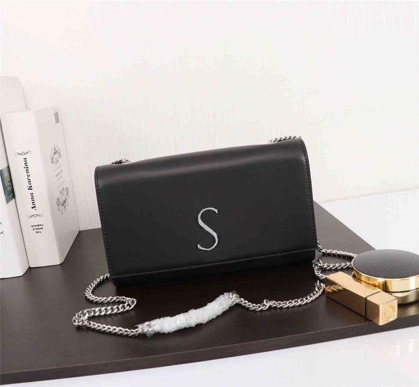 evening bags crossbody bag designer wallet luxury shoulder genuine leather different colors silver chain fashion brand high-qualit
evening bags crossbody bag designer wallet luxury shoulder genuine leather different colors silver chain fashion brand high-qualit
