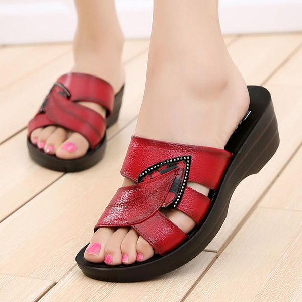 slippers leosoxs 2021 women shoes genuine leather casual slides summer retro solid mother wedges flip flops, Black
slippers leosoxs 2021 women shoes genuine leather casual slides summer retro solid mother wedges flip flops, Black