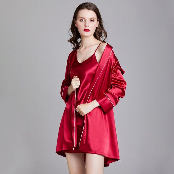 women's sleepwear 2021 summer faux silk nightdress suit pajamas sets woman sling nightgown bathrobe home wear set, Black;red
women's sleepwear 2021 summer faux silk nightdress suit pajamas sets woman sling nightgown bathrobe home wear set, Black;red
