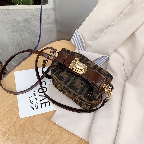 mini handbag new fashion single shoulder diagonal advanced boston women's pillow handbags premium
mini handbag new fashion single shoulder diagonal advanced boston women's pillow handbags premium