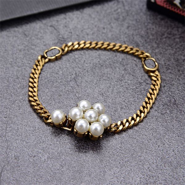 pearl letter simple charm bracelets with box golden trendy elegant jewelry creative designer party wedding bracelet, Golden;silver
pearl letter simple charm bracelets with box golden trendy elegant jewelry creative designer party wedding bracelet, Golden;silver